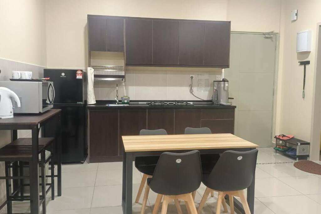 Malacca Bali Residence By Beca Inn , Musliim Only מראה חיצוני תמונה